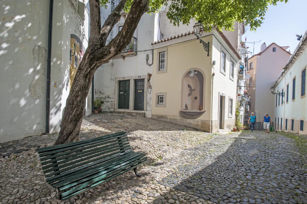 Stay Local In Alfama! Deolinda Central Home, Amazing View Lisbon Exterior photo